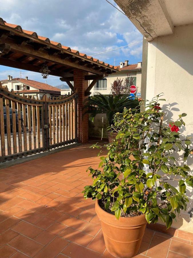 Raffinato Bilocale A Lido Di Camaiore Vicino Al Mare المظهر الخارجي الصورة